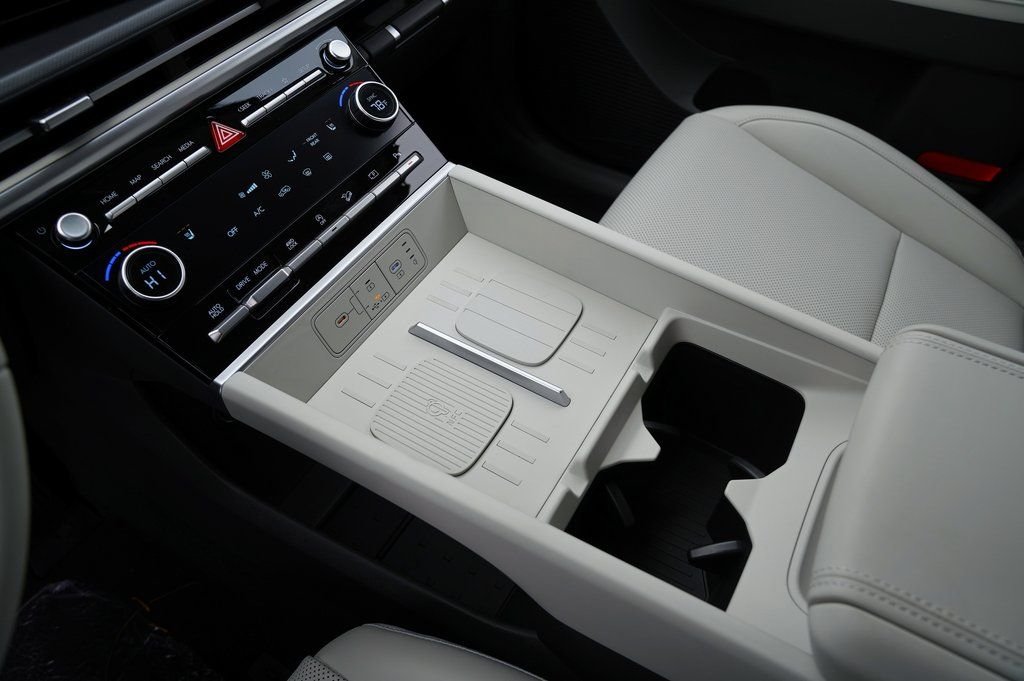 New 2026 Phantom Black Hyundai SEL image 43
