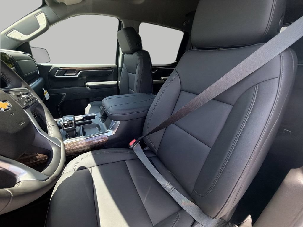 2026 Chevrolet Silverado 1500 LT - Photo 16