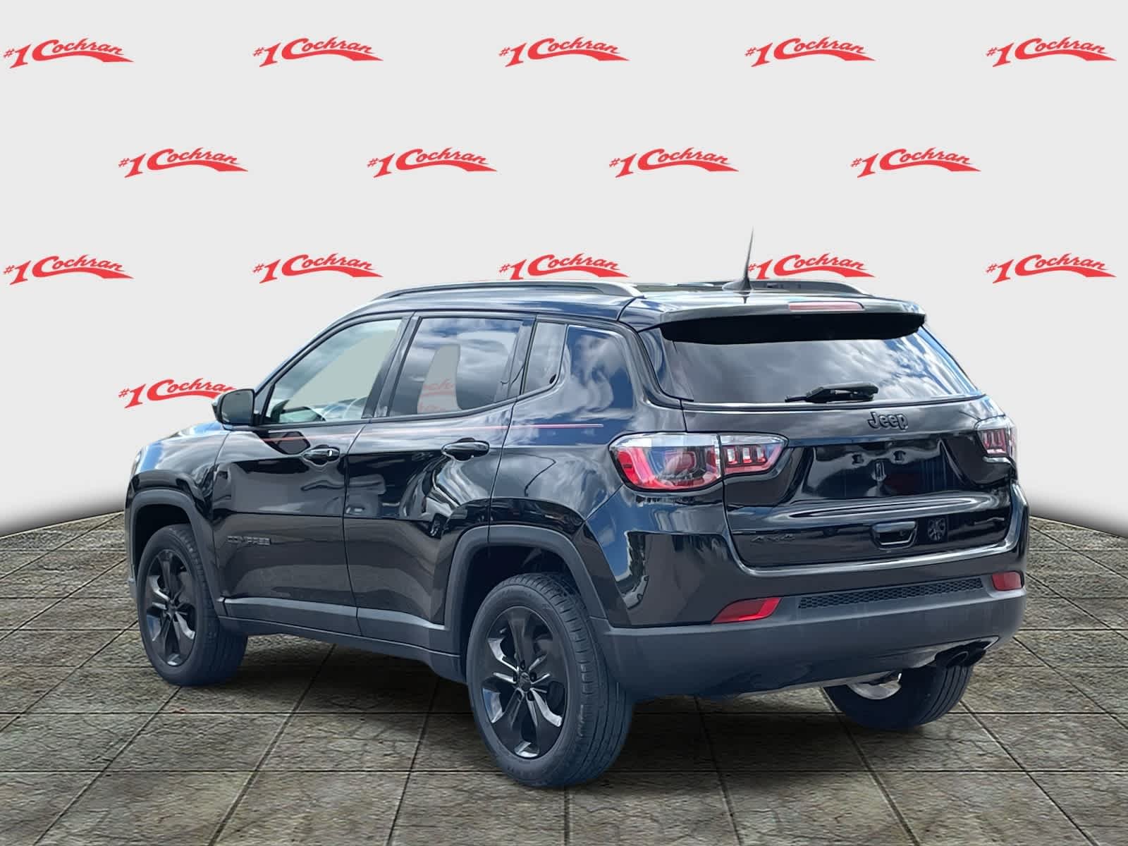 2019 Jeep Compass Latitude photo 3