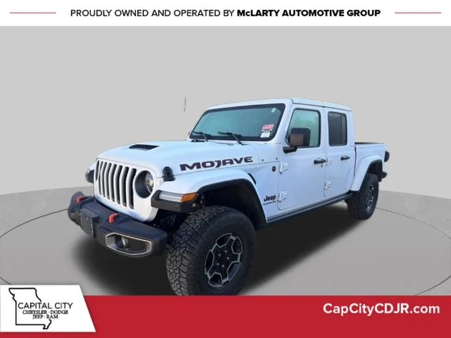 Used 2021 White Jeep Mojave image 1