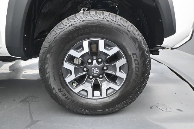 Used 2023 Ice Cap Toyota TRD Off-Road image 15