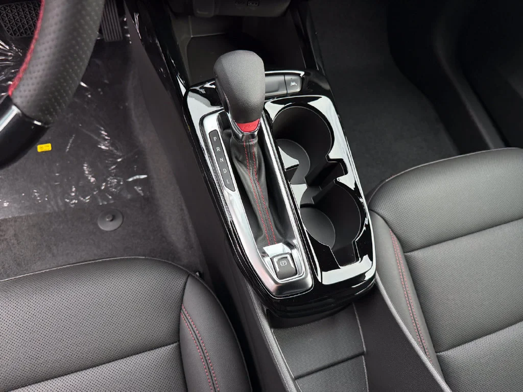 2026 Chevrolet Trax RS - Photo 16