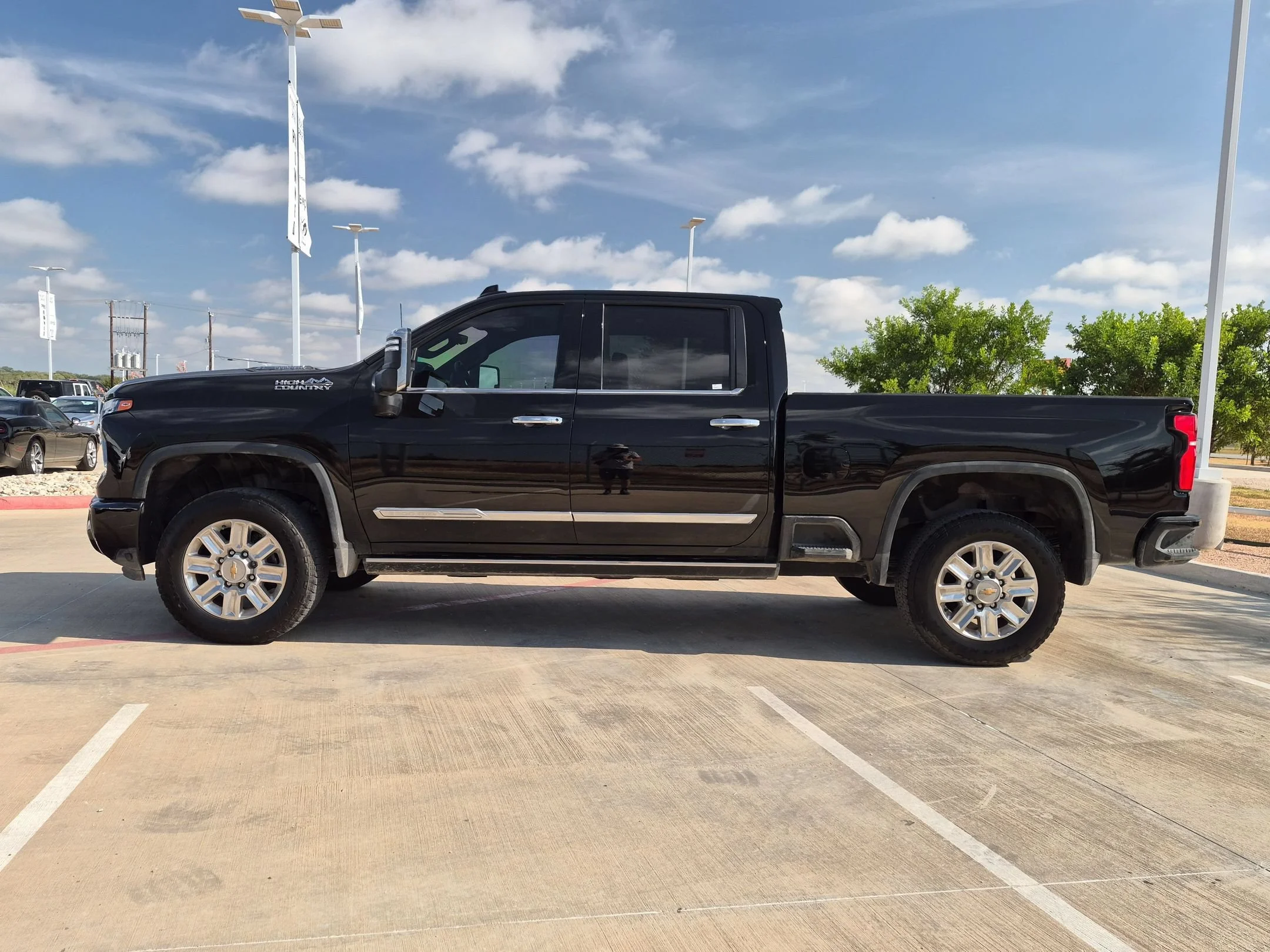 Used 2025 Black Chevrolet High Country image 6