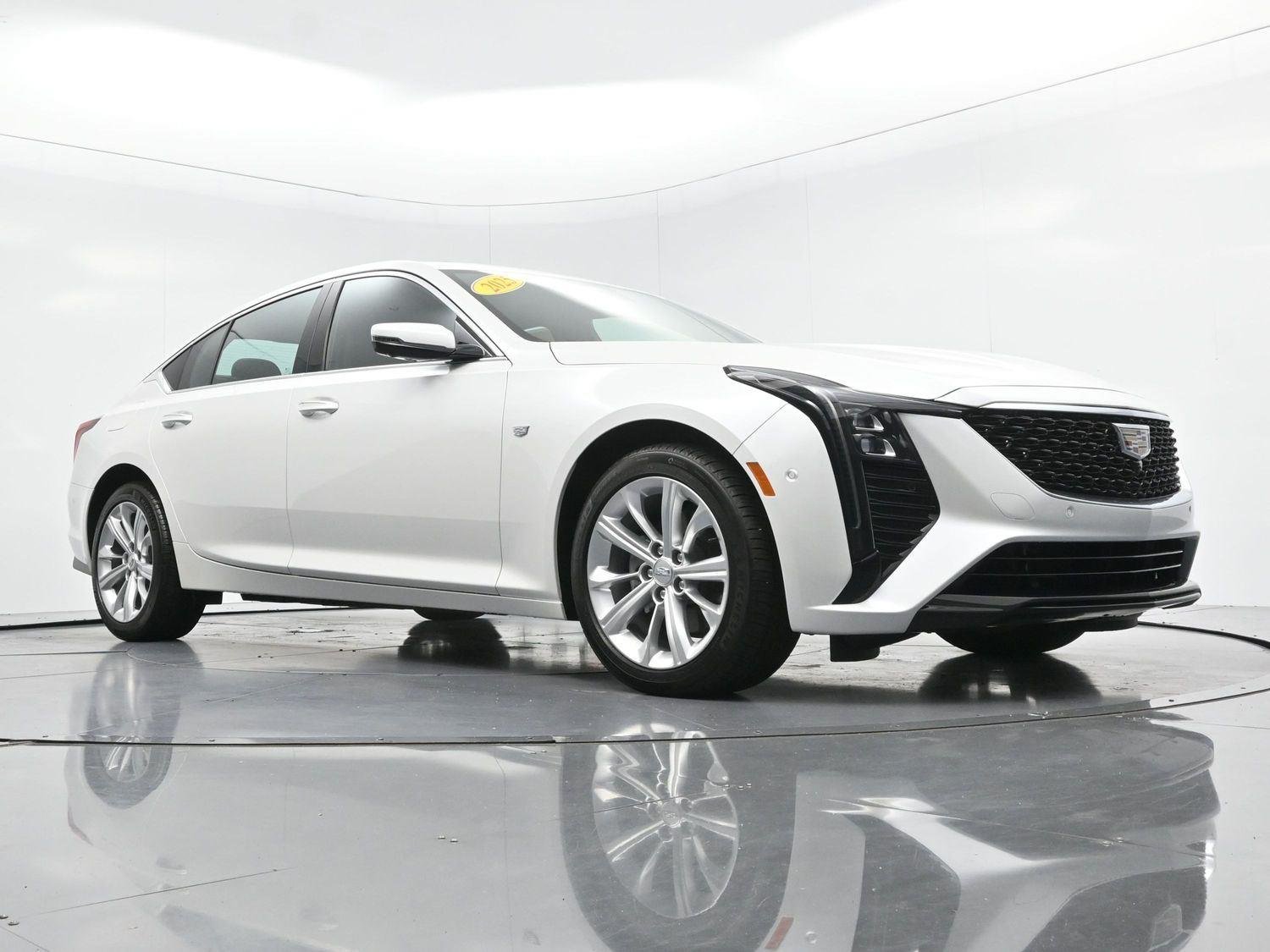 Used 2025 Crystal White Tricoat Cadillac Premium Luxury image 47