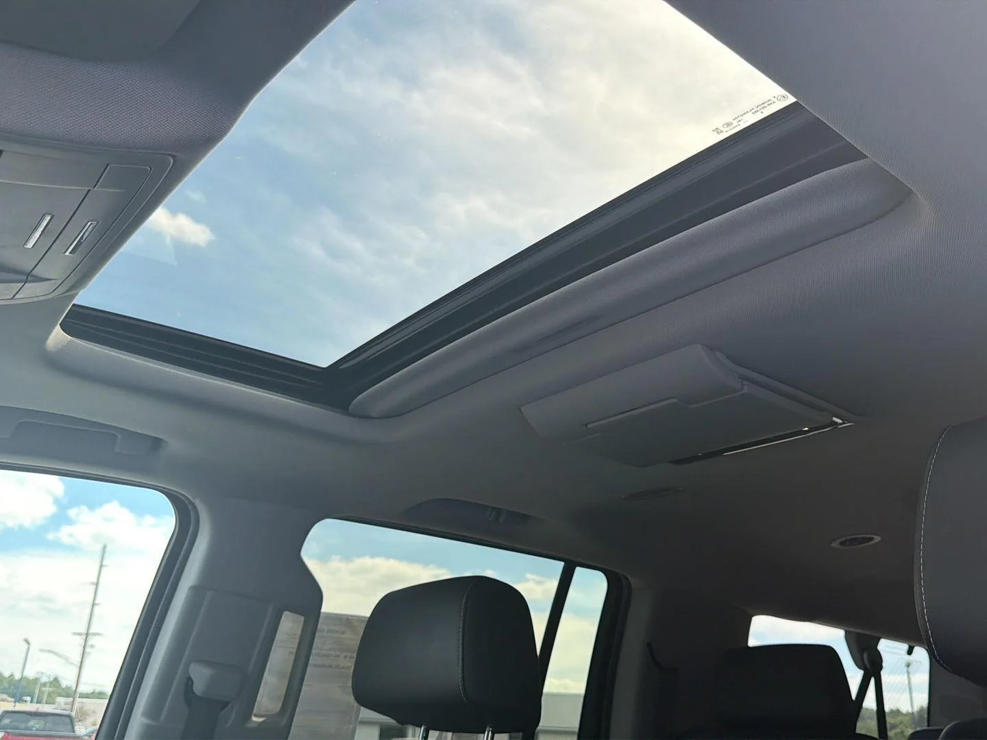 Used 2019 Black Chevrolet Premier image 22