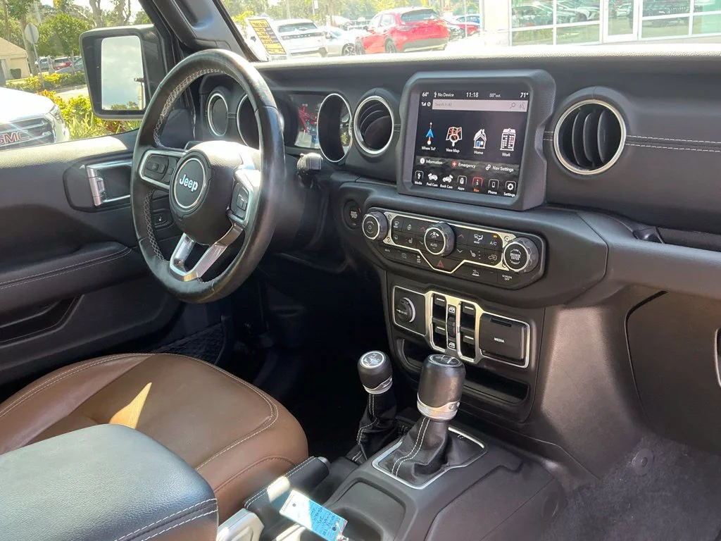 Used 2021 Black Jeep Unlimited Sahara 4xe image 18