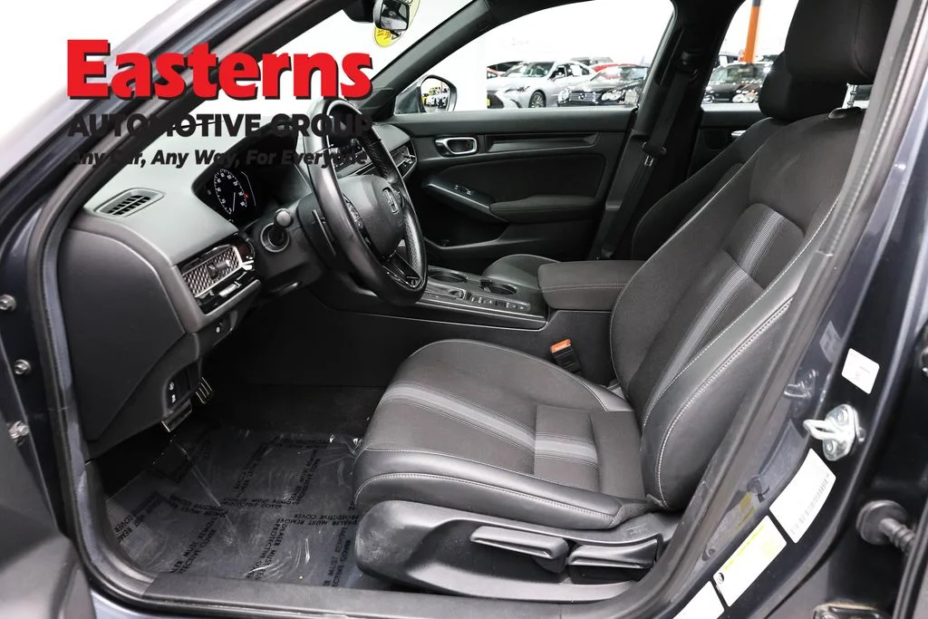 Used 2024 Gray Honda Sport image 13