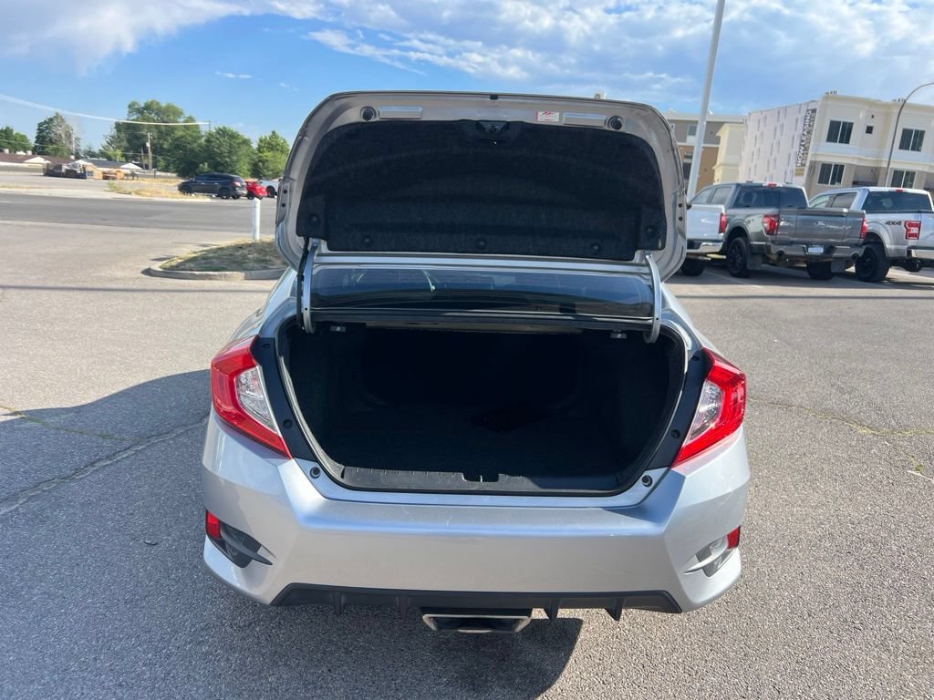 Used 2020 Lunar Silver Metallic Honda Sport image 8