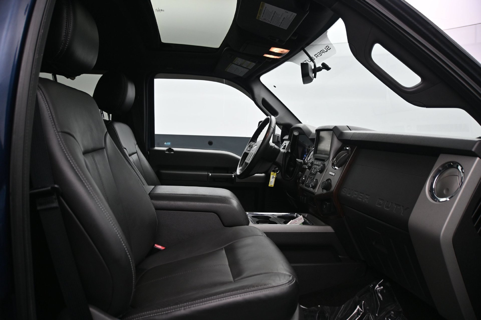 Used 2016  Ford  image 13