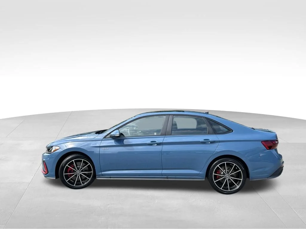 Used 2026 Blue Volkswagen 2.0T Autobahn image 2