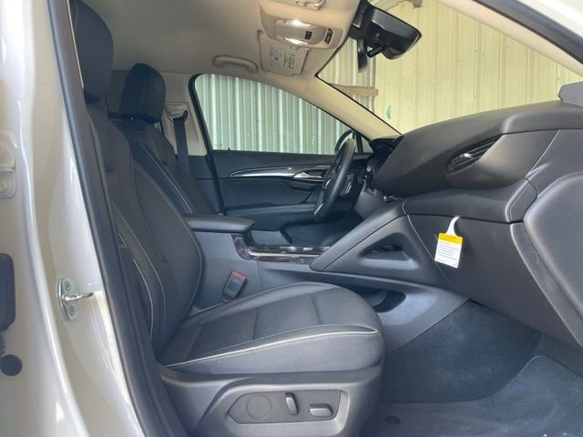 Used 2023 White Buick Essence image 21
