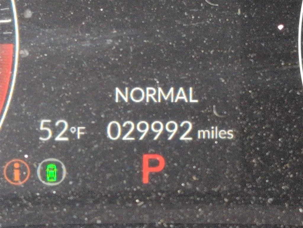 Used 2024 Sonic Gray Pearl Honda Sport image 9
