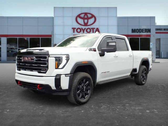2025 GMC Sierra 2500HD AT4