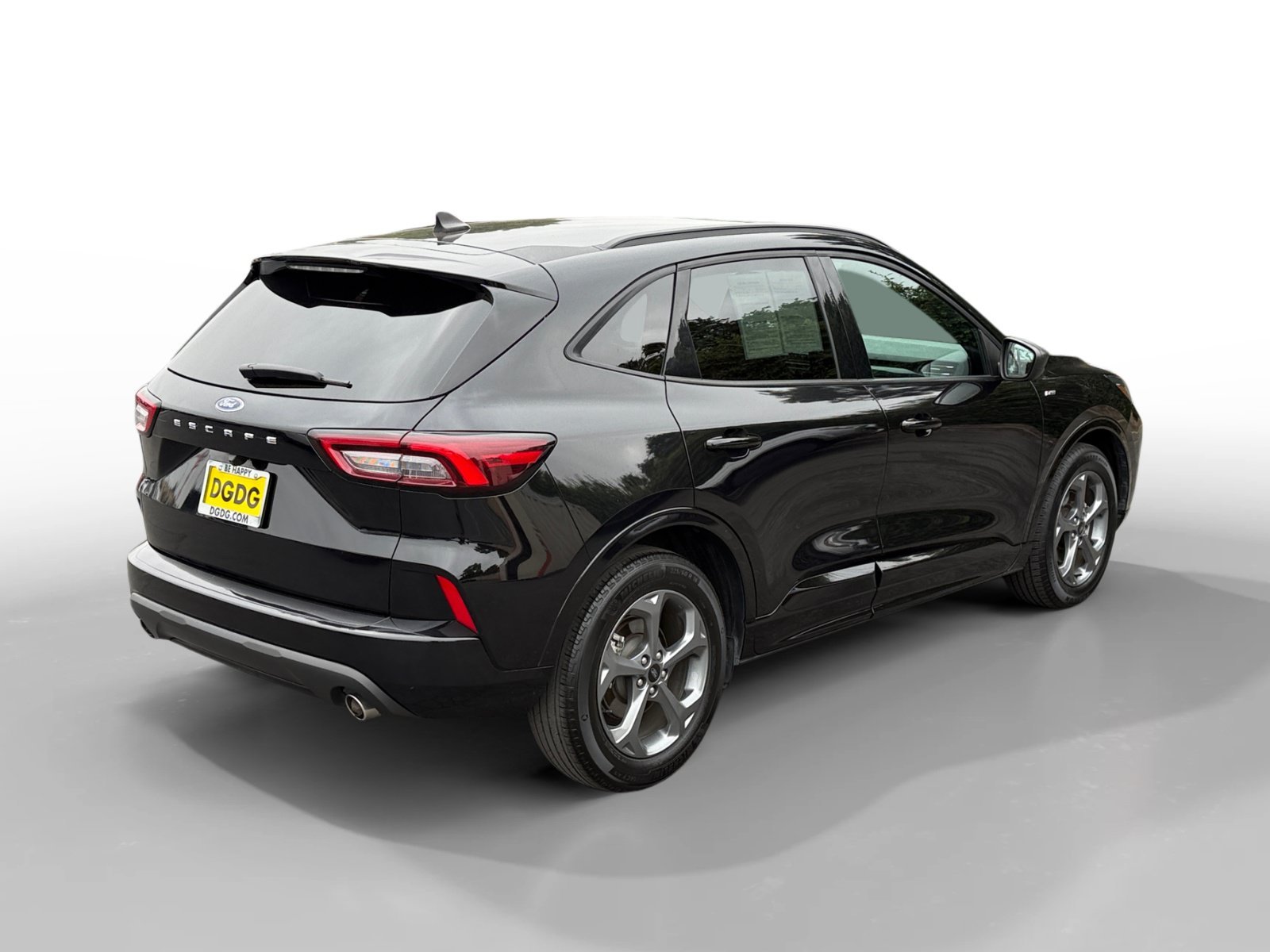 Certified Used 2024 Black Metallic Ford ST-Line image 5