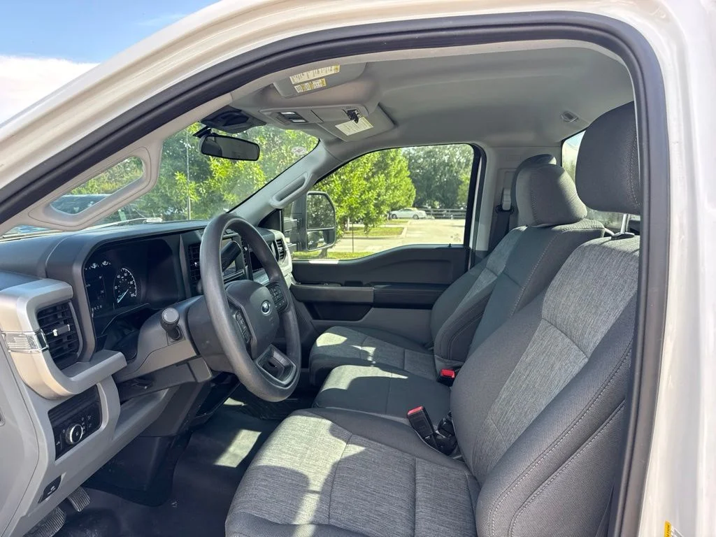 Used 2023 White Ford XL image 11
