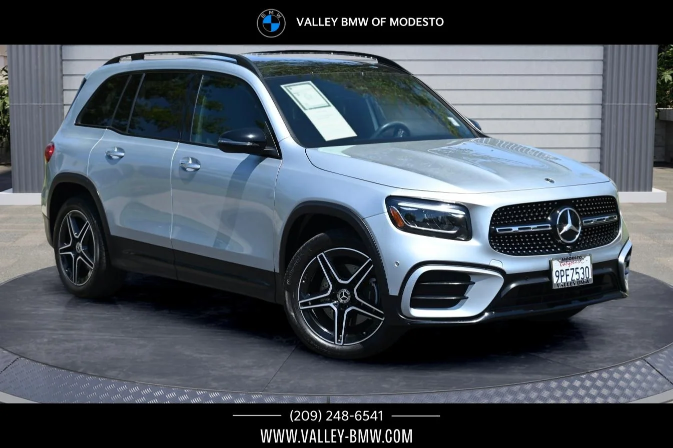 2024 Mercedes-Benz GLB GLB 250 4MATIC's photo