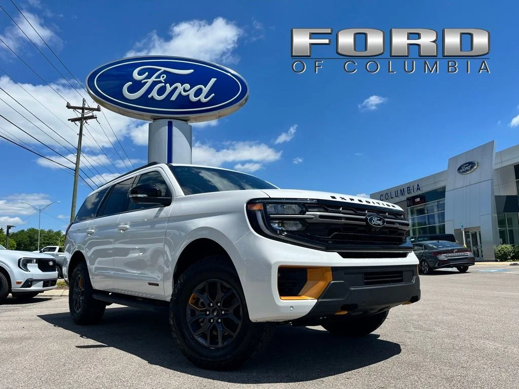 New 2026 White Ford Tremor image 1