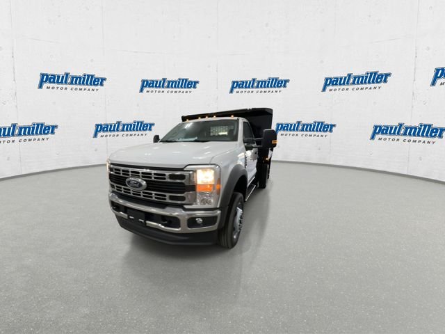 New 2026 Oxford White Ford F-550® XL image 4