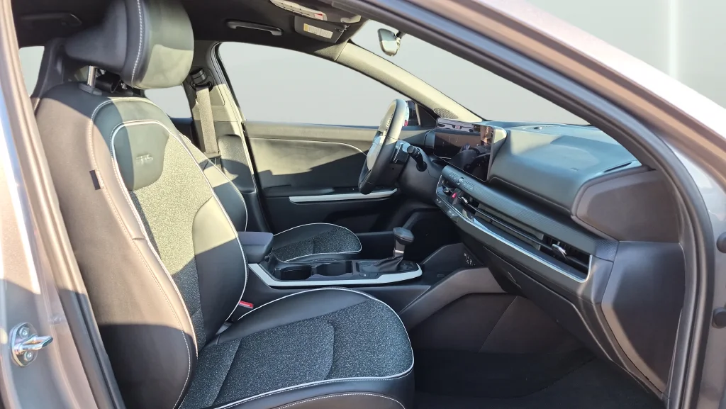 Used 2025 Gray Kia GT-Line image 29