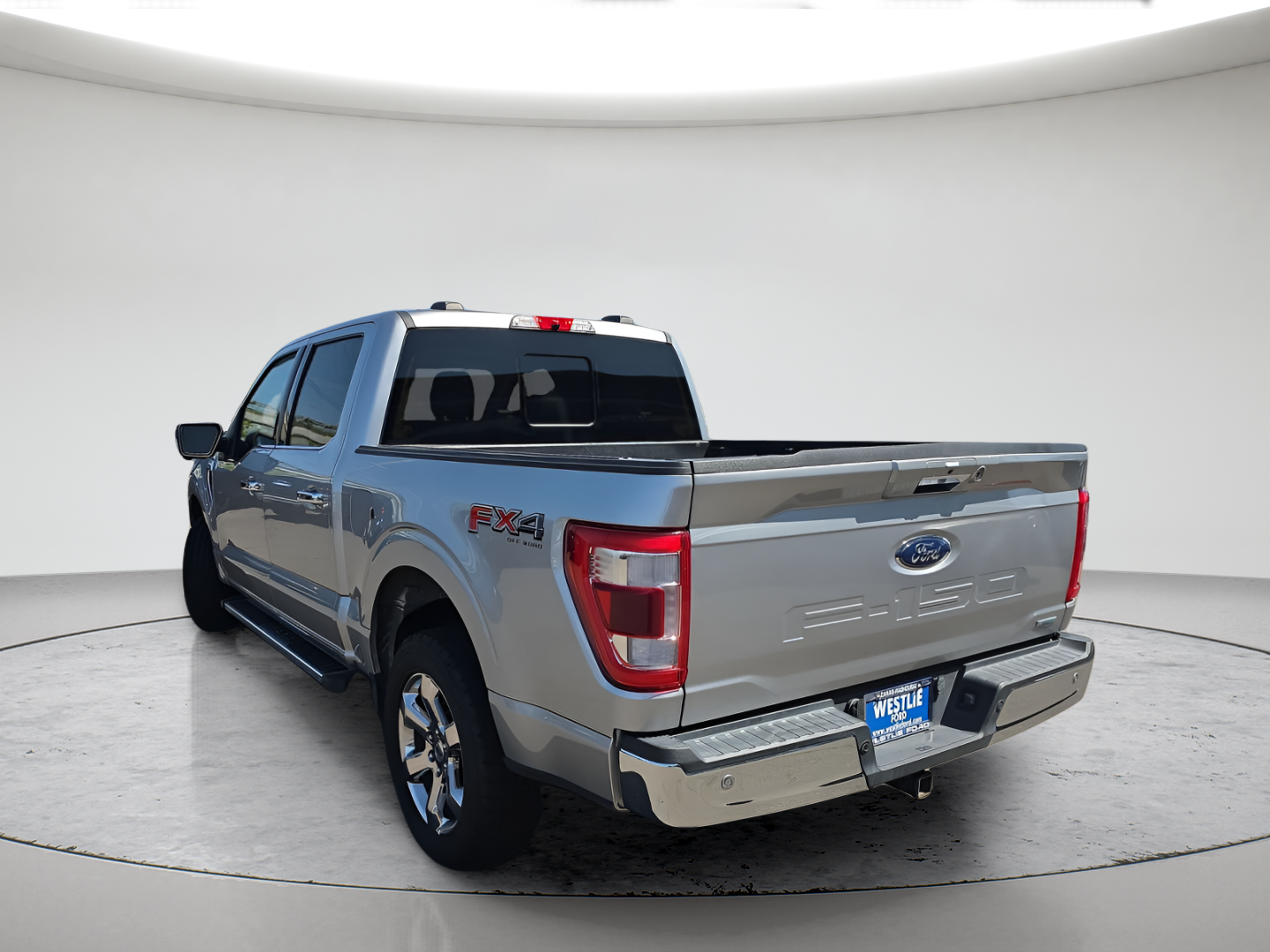 Used 2022 Iconic Silver Metallic Ford Lariat image 3