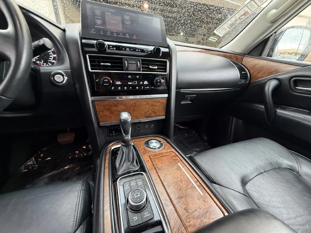 Used 2022 Gray Nissan SL image 15