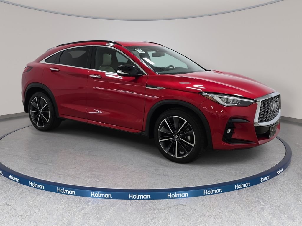 Certified Used 2023 Dynamic Sunstone Red INFINITI ESSENTIAL image 3