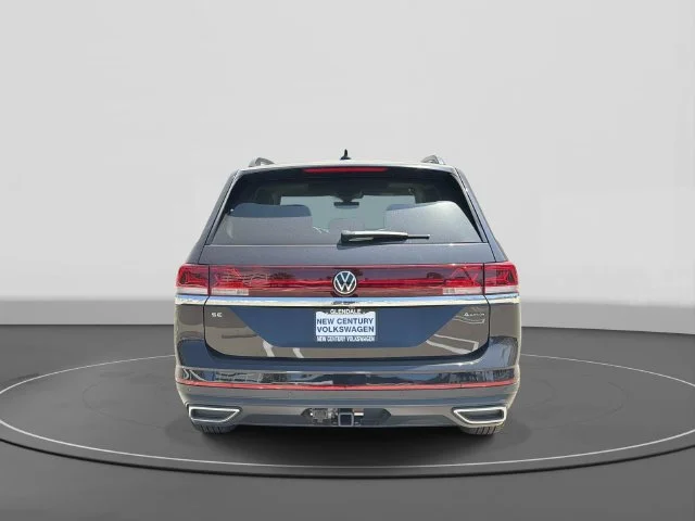 2026 Volkswagen Atlas photo 4