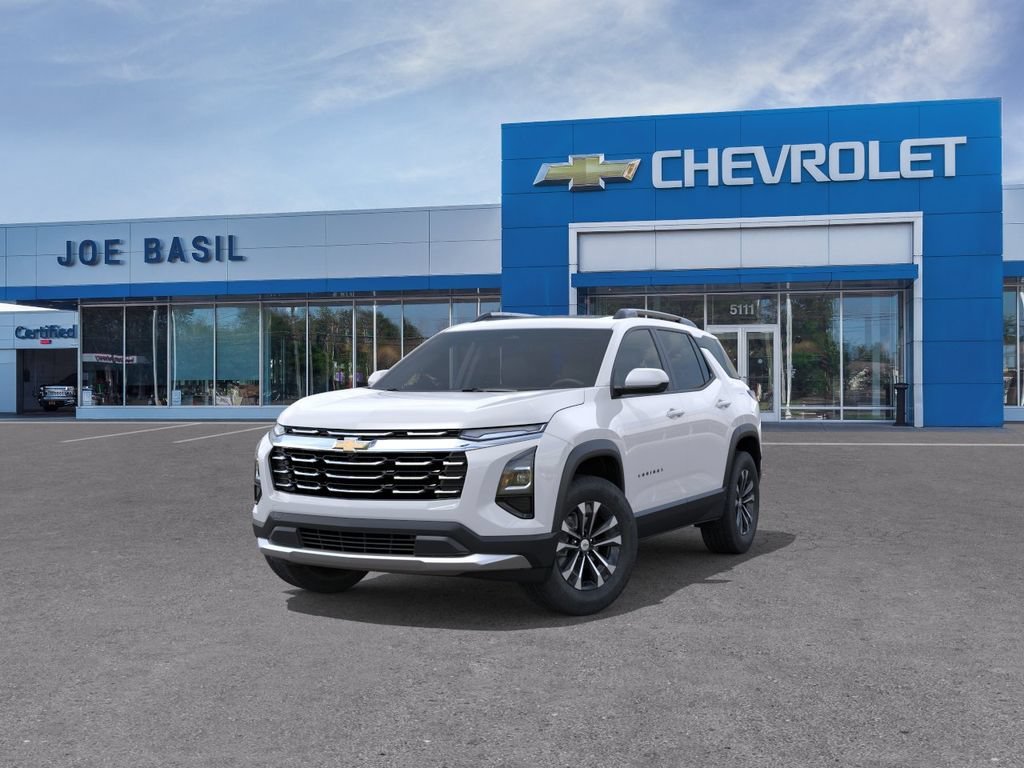 2027 Chevrolet Equinox LT - Photo 8