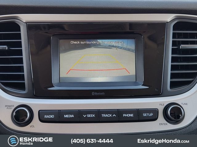 Used 2019 Gray Hyundai SE image 18