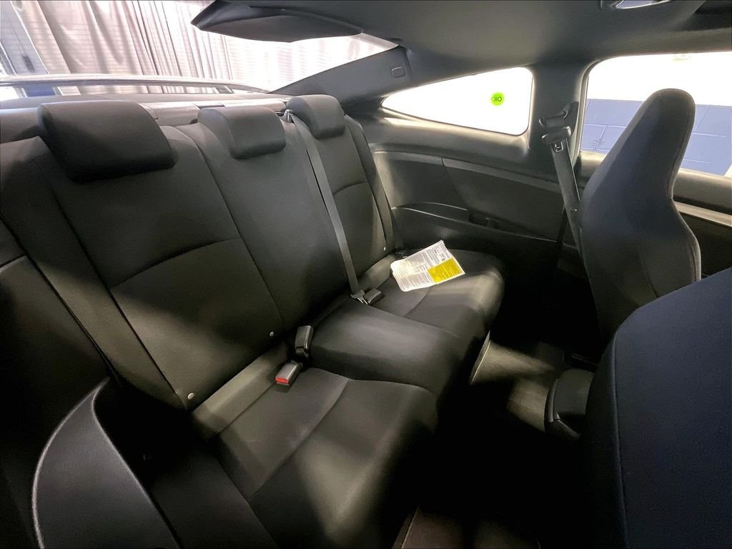 Used 2017 White Honda Si image 16
