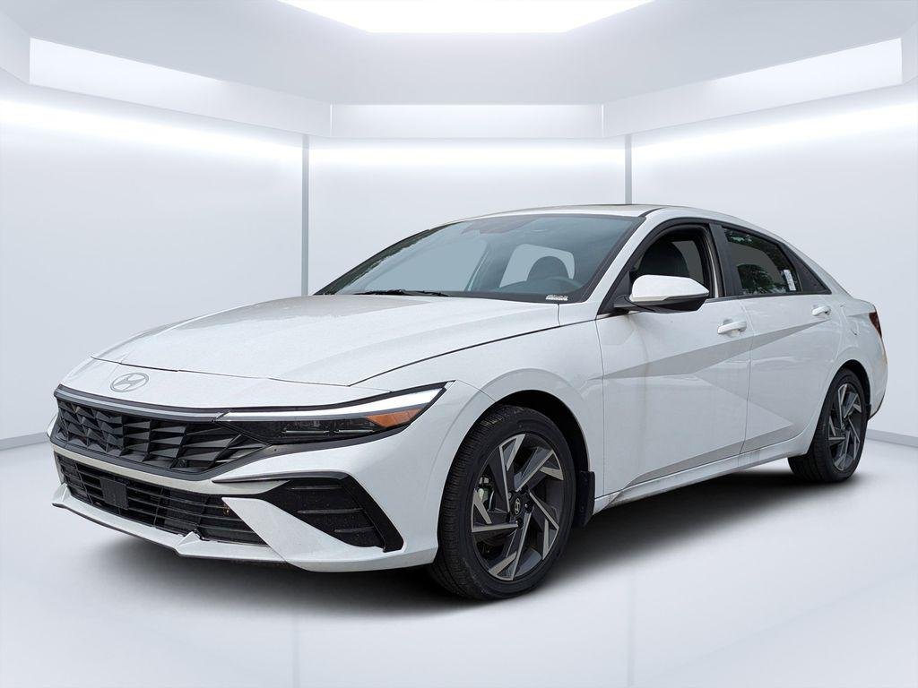 New 2025 White Hyundai Limited image 7