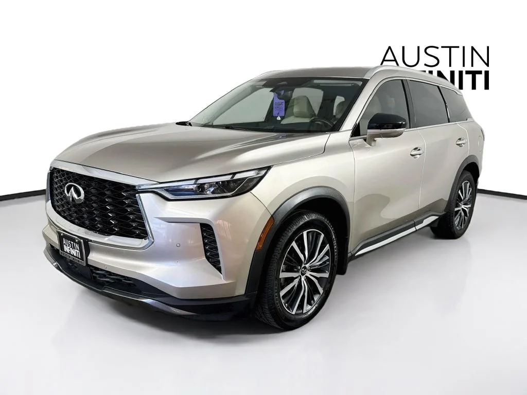 Certified Used 2024 Silver INFINITI Sensory image 5