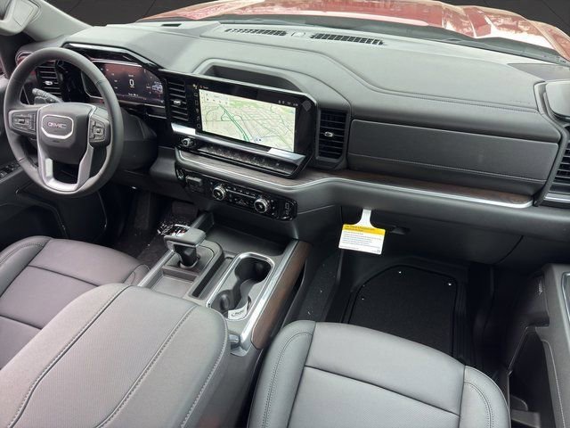 2026 GMC Sierra 1500 SLT - Photo 18