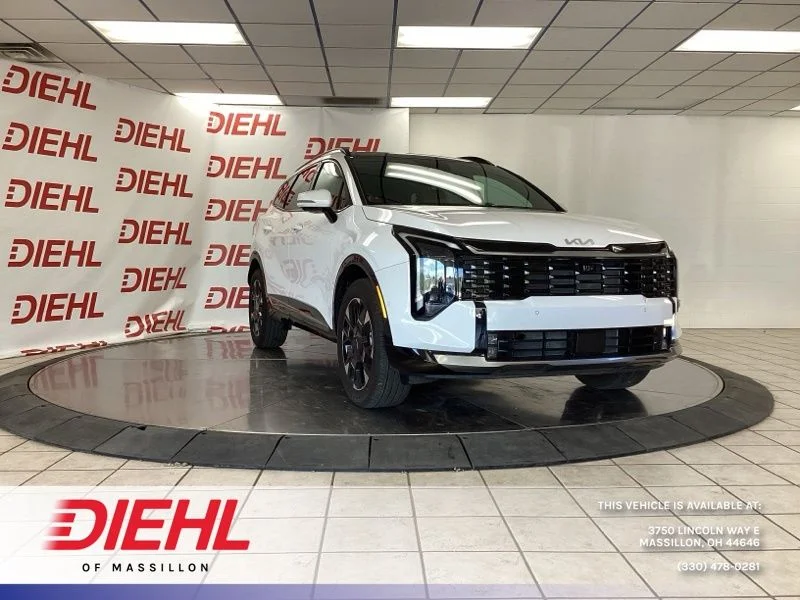 Used 2026 White Kia SX-Prestige image 1