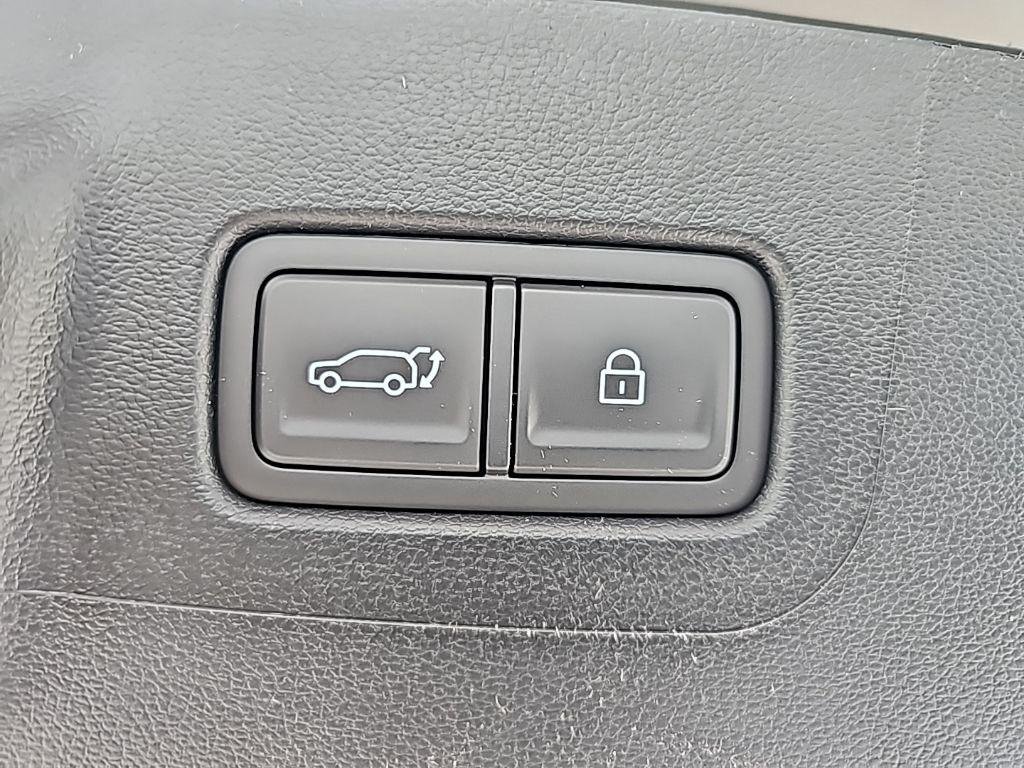 New 2026 Gray Hyundai SEL AWD image 46