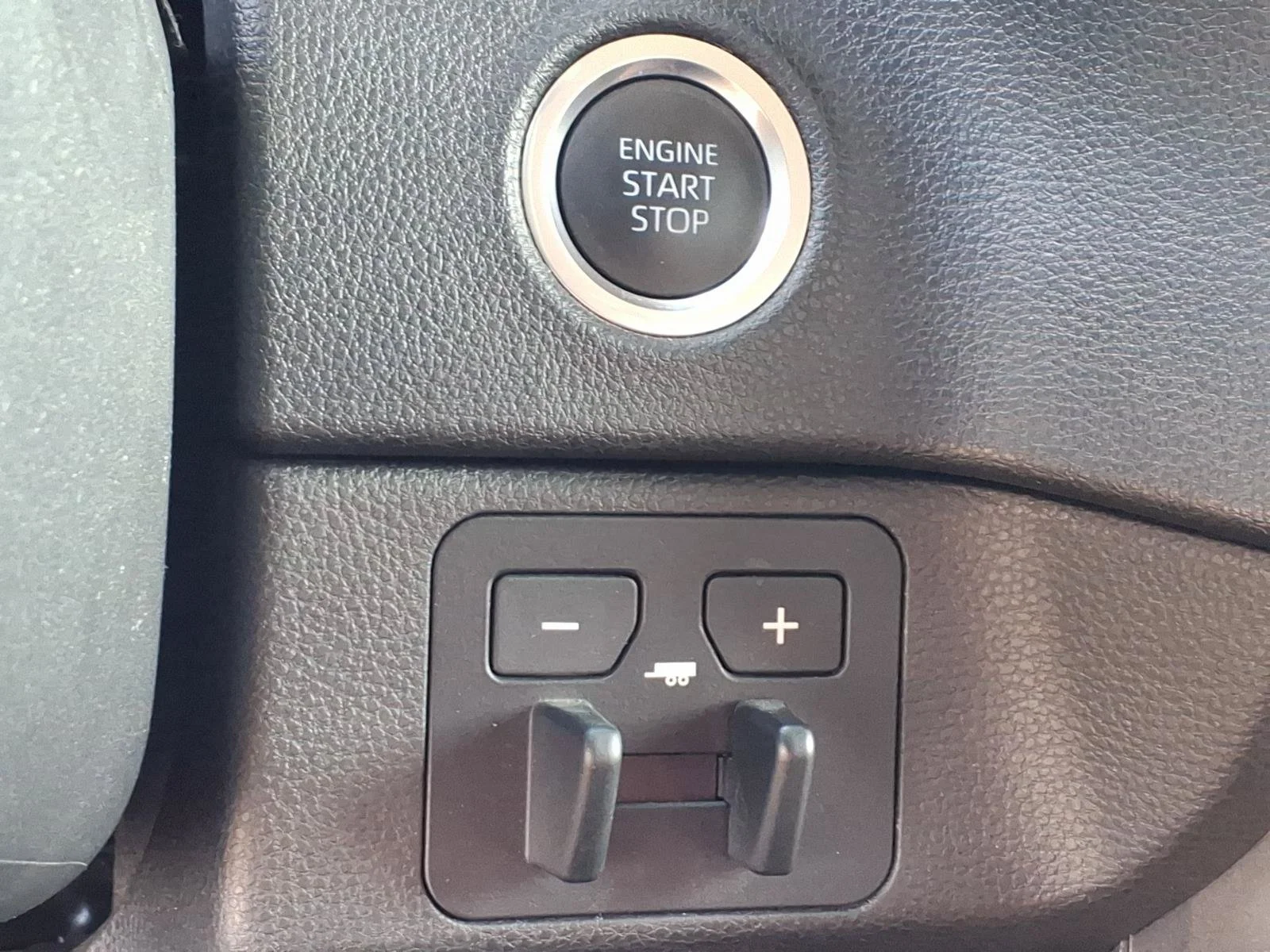 Used 2024 Magnetic Gray Metallic Toyota SR5 image 17