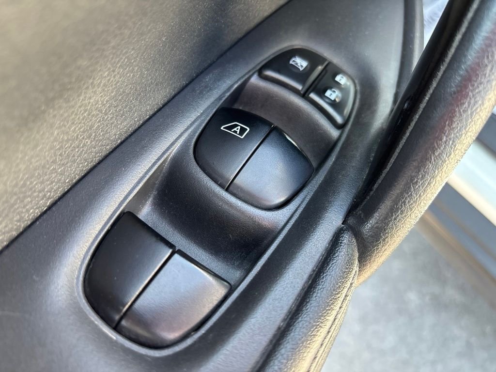 Used 2018 White Nissan SV image 18