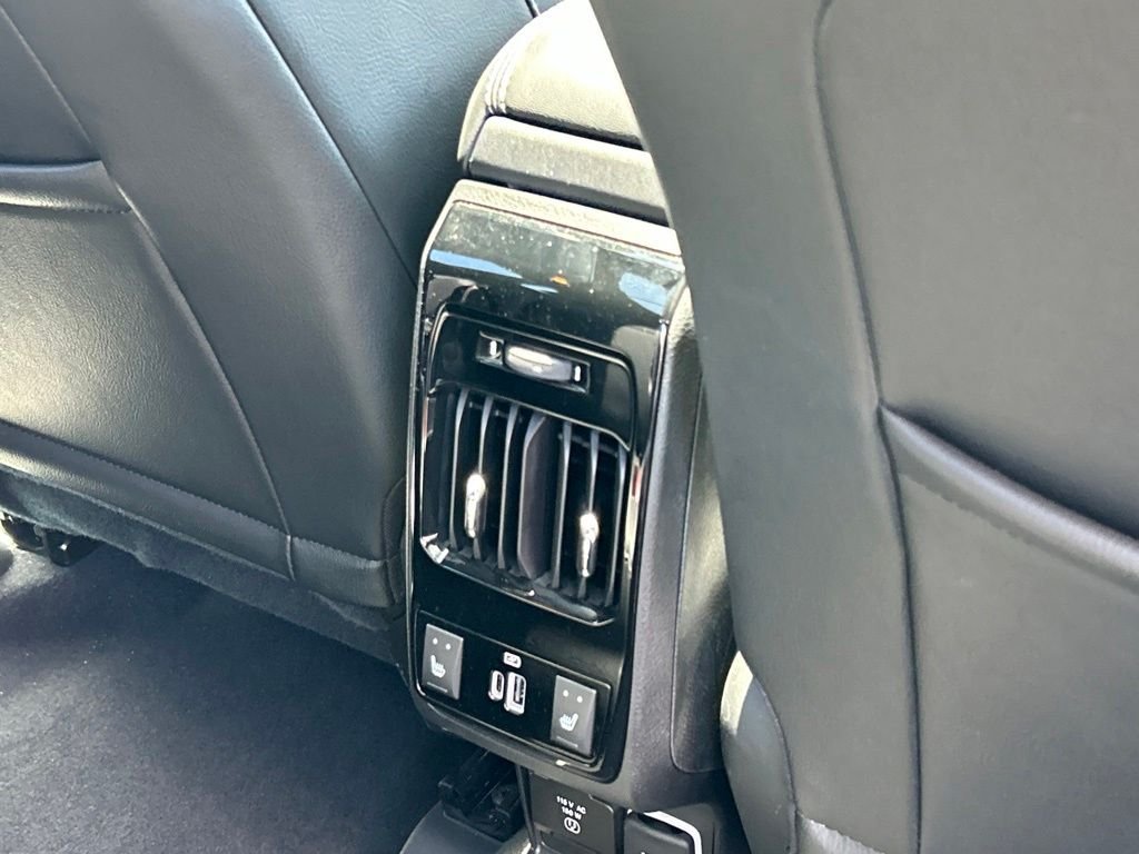 Used 2022 Silver Jeep Limited image 47