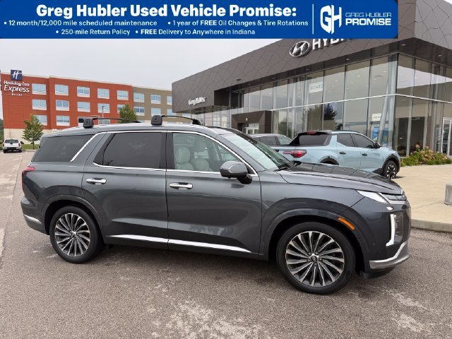 Used 2023 Gray Hyundai Calligraphy image 1