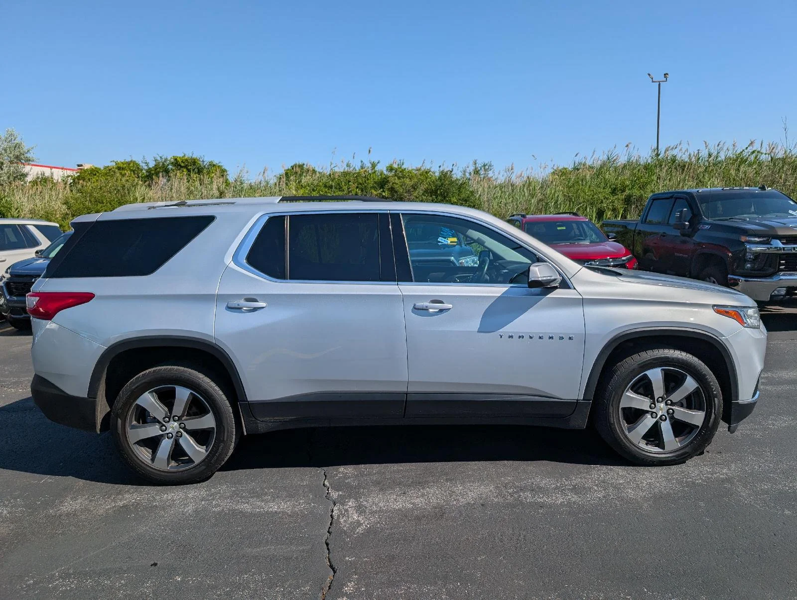 Used 2018 Silver Ice Metallic Chevrolet LT Leather image 8