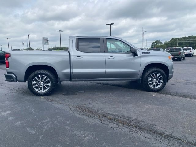 Used 2023 Sterling Gray Metallic Chevrolet RST image 9