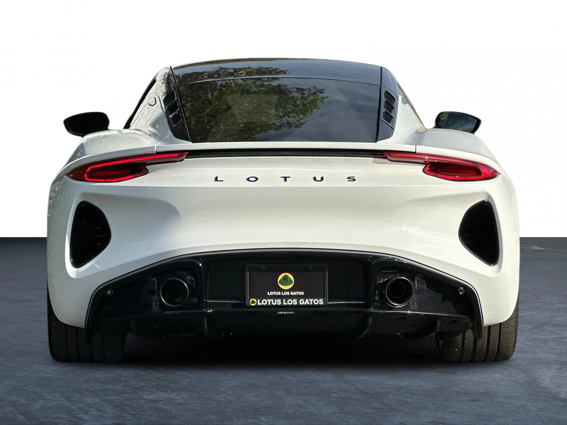 Used 2026 White Lotus V6 SE image 7