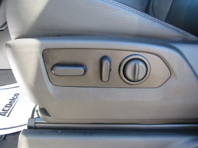 Used 2020 ONYX BLACK GMC Denali image 17