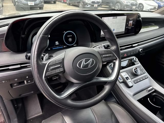 Used 2023 Red Hyundai Calligraphy image 2
