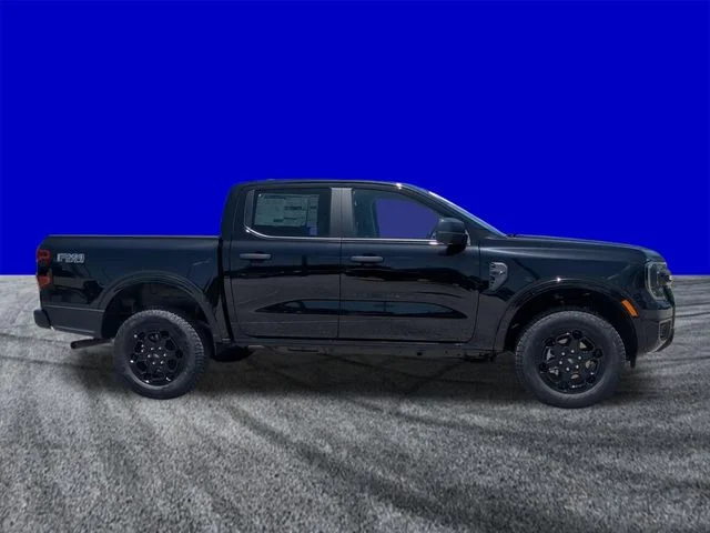 New 2026 Black Ford XLT image 3