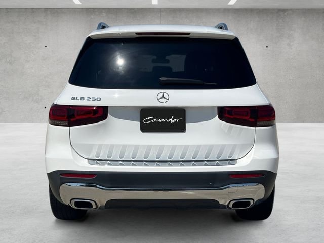 Used 2020  Mercedes-Benz GLB 250 image 15