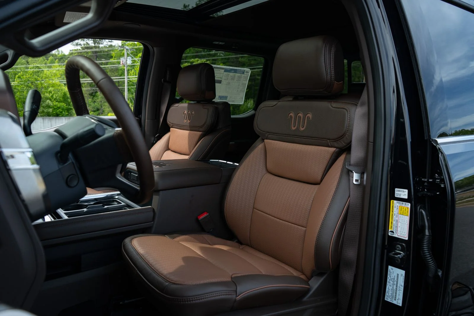 New 2026 Agate Black Metallic Ford F-250® King Ranch® image 29