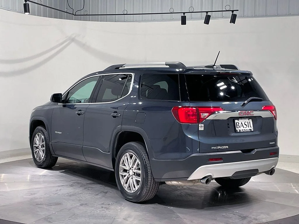 Used 2019 Blue GMC SLE-2 image 14