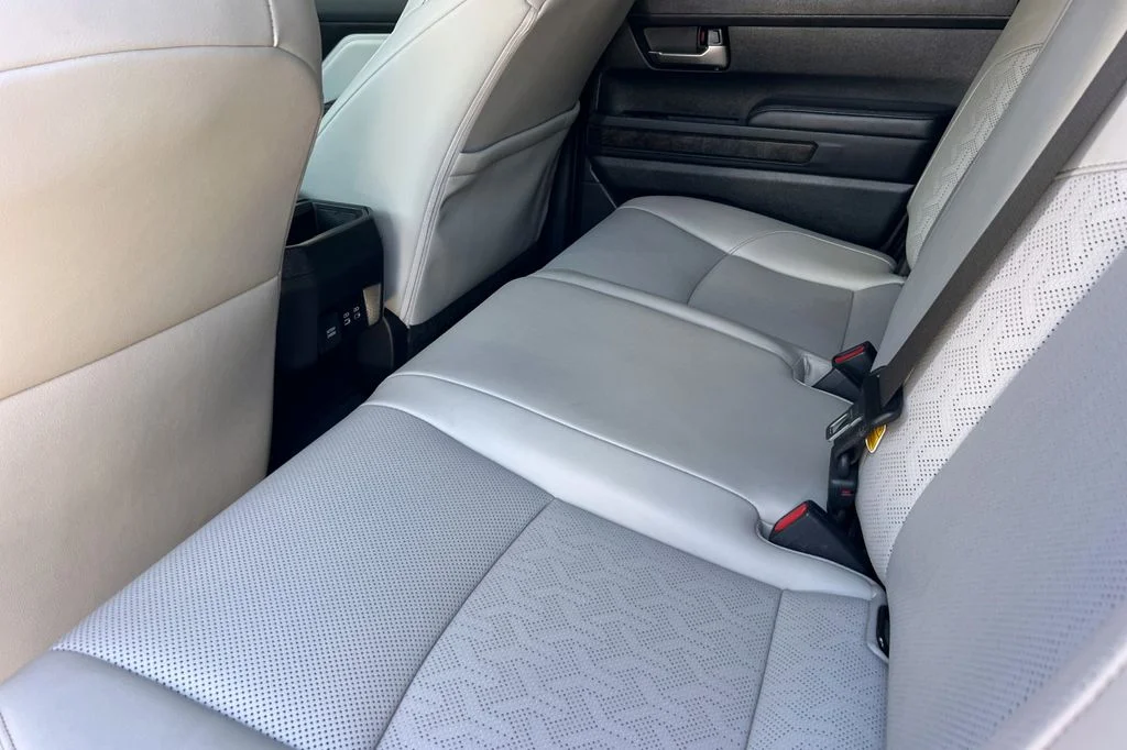 Certified Used 2025  Toyota Limited image 15