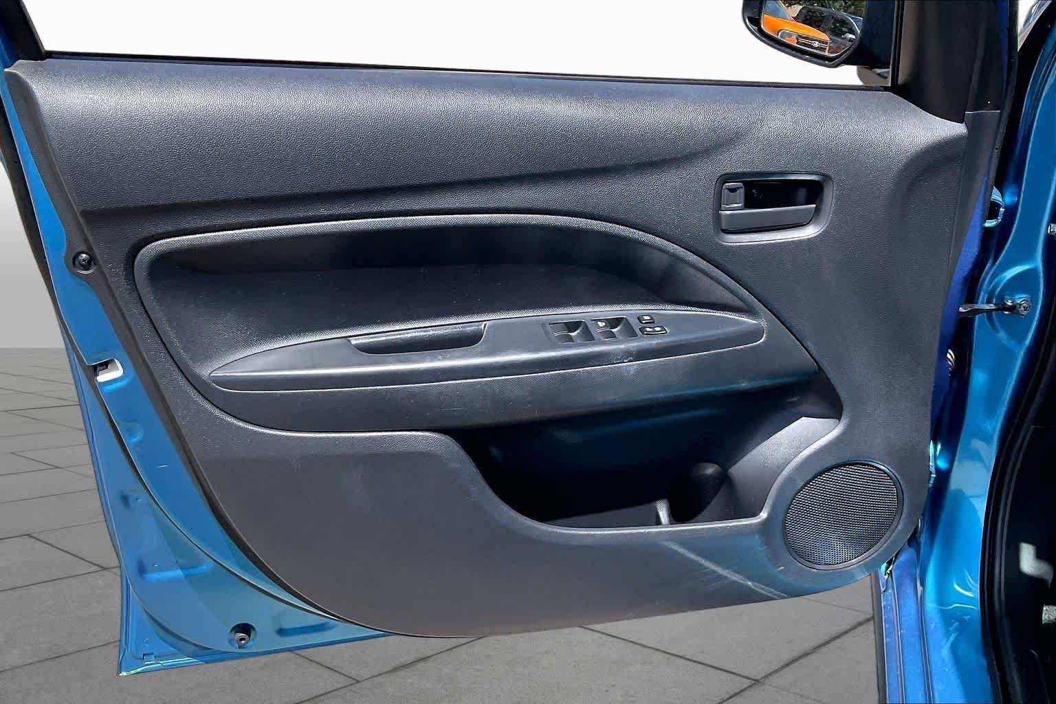 Used 2024 Sapphire Blue Metallic Mitsubishi ES image 20